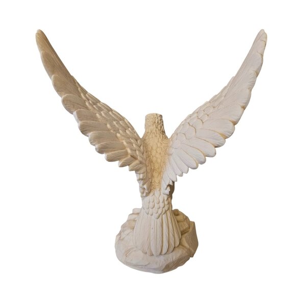 Vintage Alabaster Eagle Sculpture – Signed A. Giannelli, 1973 (8") - Picture 3 of 6